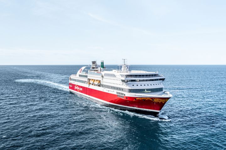 SOLID STIGNING: Stadig flere vælger Fjord Line, når de skal rejse mellem Norge og Danmark. I sommer har Norges mest moderne færgerederi oplevet stor stigning på ruterne både fra Vestlandet og Sørlandet til Danmark. Foto: FJORD LINE