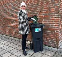 HENTEORDNING FOR ALLE: Ylva Eline Erbach i Norsk Metallgjenvinning tror innføringen av henteordning vil ha positiv effekt. FOTO: Grønt Punkt Norge