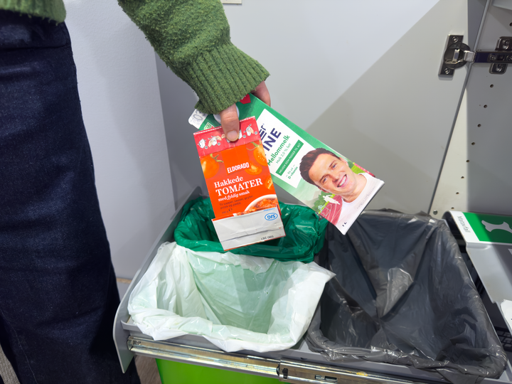 Bare 9 prosent av unge under 30 år deltar regelmessig i Returkartonglotteriet