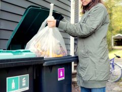 ØKT KILDESORTERING: Skal Norge nå gjenvinningsmålene for plastemballasje, må langt mer kildesorteres.