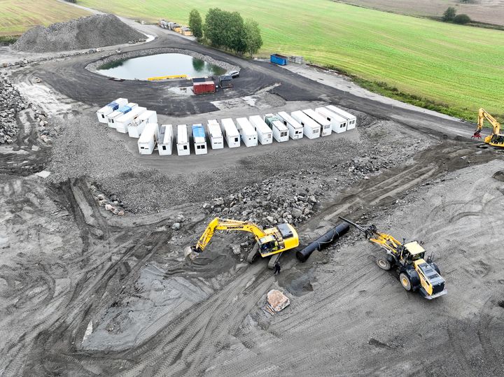 Oppbyggingen av det nye trenings- og utviklingssenteret på Haug