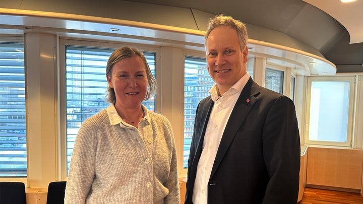 Samferdselsministeren og utvalgsleder