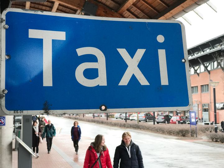 Taxiskilt