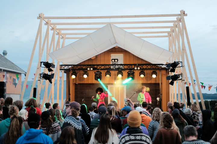 Fra Heim Festival, som finner sted i Trøndelag. Festivalen har fått tilskudd fra Kulturrådet.