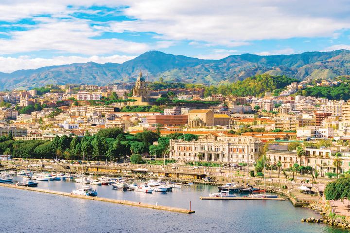 View over the town of Messina in Sicily.