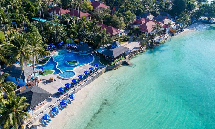 Hotell ved stranden på Koh Samui i Thailand.