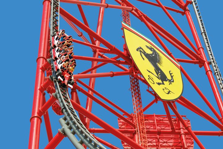 Forn%F8yelsesparken%20Ferrari-land