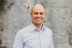 Portrettbilde av Tommy Serban kommersiell direktør i TUI Nordic.