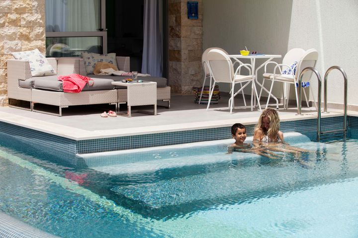 TUI%20Blue%20Atlantica%20Aegean%20Park%20Swim-out%20room