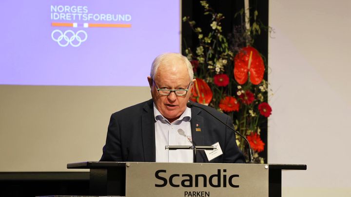 Konstituert idrettspresident, Arne Bård Dalhaug, med klar tale om manglende oppfølging fra regjeringen som har lovet å utarbeide en nasjonal anleggsplan