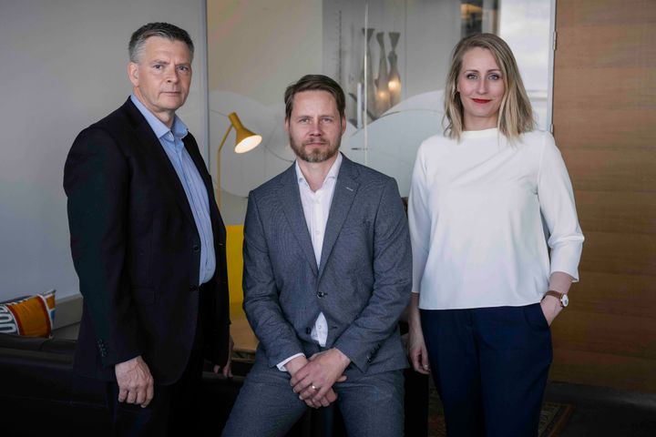 Bjørn Richard Johansen, kommersiell direktør i Geelmuyden Kiese - rådgiver i Paritee, Kolbeinn Marteinsson, adm. direktør og Bryndis Nielsen, partner i Athygli.