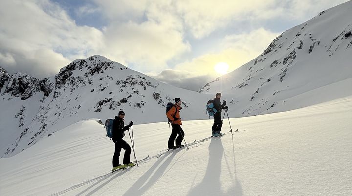 Vinterfjellet kan by på fine skiopplevelser, men vær smart når du velger hvilket terreng du legger sporene i de neste dagene.