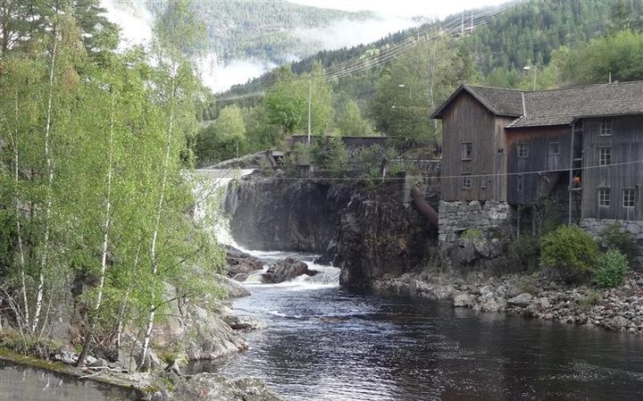 Vallaråi ved Lakshølfossen.