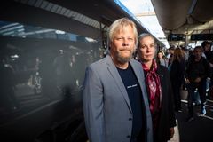 Forbundsleder Torfinn Håverstad og nestleder Bianca Fedje i Norsk Jernbaneforbund.