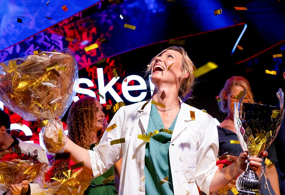 Stas å være Norges beste forskningsformidler. Her er fjorårets vinner Helene Peterson fra Akershus universitetssykehus og Universitetet i Oslo. Foto: Forskningsrådet