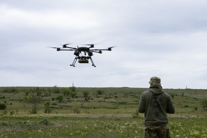 Forskningsrådet har mottatt 112 skisser til nye forskningssentre for forsvarsevne, sikkerhet og beredskap. Temaene omfatter blant annet kunstig intelligens, cybersikkerhet, energi, helse, hav, mat, transport og utdanning.