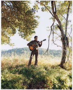 Leon Bridges - Pressebilde 1 "Leon"