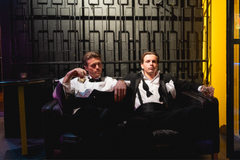 Med den nye singelen «Danser på kanten» viser Puls en mørkere og mer filmatisk side, og peker mot et nytt kapittel i duoens uttrykk.