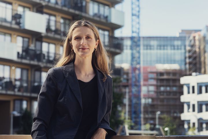 – Peker mot økt temperatur i boligmarkedet, sier sjeføkonom i NBBL, Hilde Midsem, om resultatene fra NBBLs Boligmarkedsbarometer i juni.