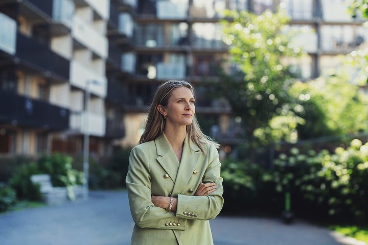 Folk er fortsatt boligprisoptimister, sier sjeføkonom i NBBL, Hilde Karoline Midsem. Foto: