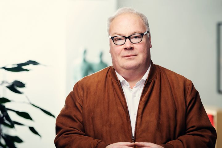 Det er viktig at regjeringen nå spiller på lag med de som skal ta investeringene, og bidra til at de oppnår sitt eget mål om redusert strømforbruk, sier adm. dir. Bård Folke Fredriksen i NBBL