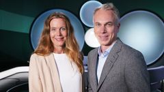 Anne Jetlund Hansen og Petter Oulie-Hauge er programledere for Valgmorgen. Foto: Ole Kaland / NRK.