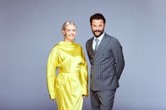 Ekspertdommer Christine Dancke og programleder Kåre Magnus Bergh er klare for sesong 11 av Stjernekamp.