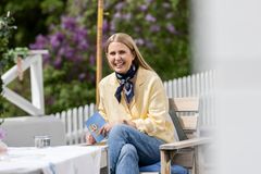 Silje Nordnes er programleder i «20-stjerners sommerferie».