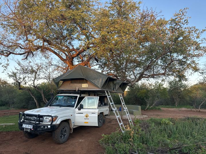 Team%20Bachstad%20bodde%20i%20en%20Toyota%20Land%20Cruiser%20gjennom%20turen%20i%20Afrika.
