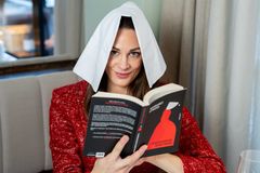 Leseklubben: Handmaid's tale, 2026. Jenny Skavlan er medleser i denne runden.