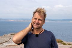 Vebjørn Sand er en av ti deltakere i Kode rød