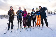 Fra venstre: Erik Damsgård Tomter, Eleah Tysdal, Alva Bjerrehorn, Kornelius Smeby-Ryen, Synne Lykkeslet, Benjamin Midtbø Høydal og Øystein Pettersen.