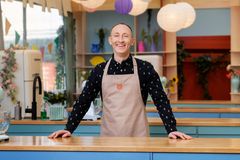 Alex er fra Indiana i USA og disker gjerne opp med ekte amerikanske cookies.