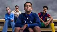 Er fotball fortsatt for alle? «Kameleon» tar blant annet opp de økonomiske skillene som splitter idretten