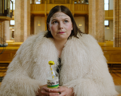 Hedda Gundersen Gullikstad spiller hovedrollen i NRKs første mikrodrama.