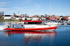Flere av Redningsselskapets skøyter i Simrad-klassen har blitt ombygget til en mer moderne standard de siste årene. Bildet viser dåpen av RS 127 "Anne-Lise" i Lillesand 1. april i år, som er en tilsvarende ombygget redningsskøyte i Simrad-klassen.