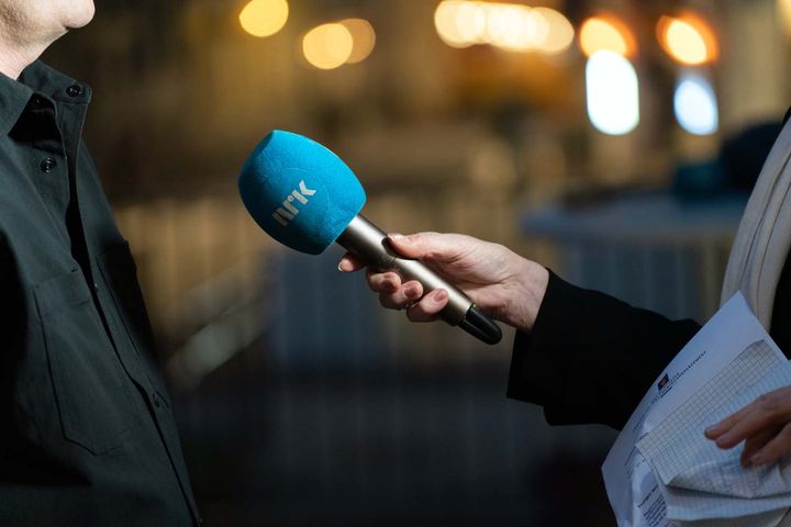 NRK har aldri oppfylt kravet om 25 prosent nynorsk på nett, og fra 2019 til 2022 har det heller ikke vært nok nynorsk på radio.