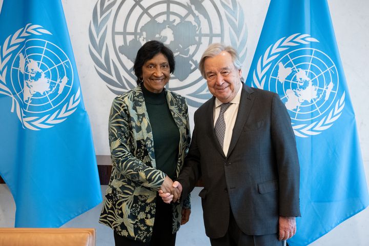 Fredag 9. oktober ble det kunngjort at sørafrikanske Navanethem «Navi» Pillay er årets Nobels fredsprisvinner. FN-sambandet gir deg fem ting du bør vite om henne. Foto: UN Photo/Evan Schneider