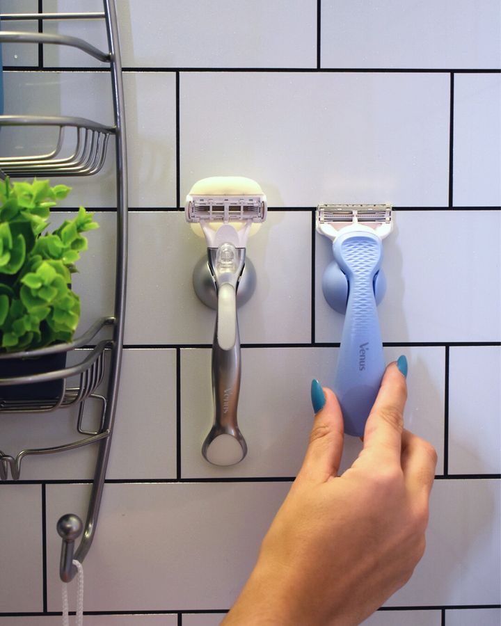 Gillette Venus Intimate Hair & Skin barberhøvel med eget dusjfeste