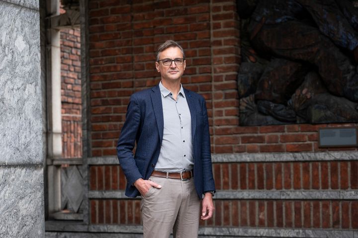 Julius Okkenhaug er forhandlingsleder for Akademikernes medlemmer iOslo kommune.