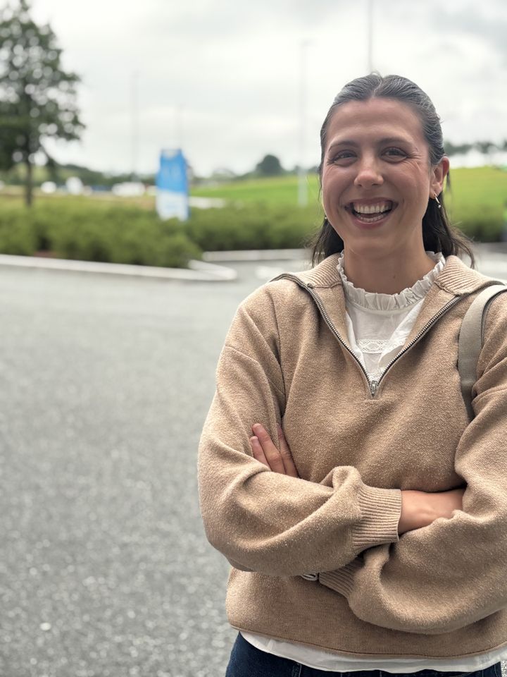 Nathalia Thu (27) er storfornøyd etter å få komme på en drømmedag i Q Innovasjonshus