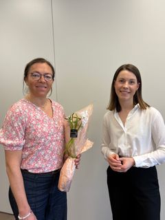 Tar over som styreleder: Maria Pettersvik Arvnes fra Norges Fiskarlag (midten) er Hold Norge Rents nye styreleder. Her avbildet med avtroppende styreleder Asgeir Knudsen fra Friluftsrådenes landsforbund og Cecilie Lindvall Wendelboe generalsekretær i Hold Norge Rent under årsmøtet 23. april.