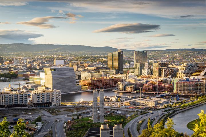 PRESSOMRÅDER: Storbyer som Oslo, Bergen og Stavanger opplever stor boligetterspørsel. FOTO: iStock