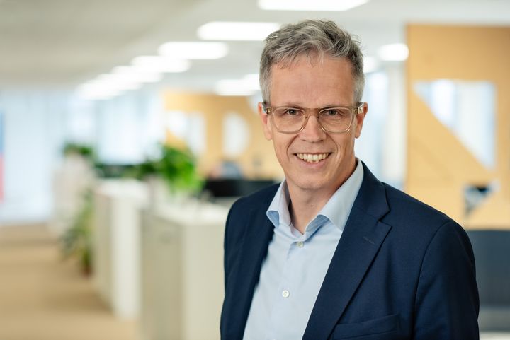 Jacob Mehus i kontorlokalene til Standard Norge