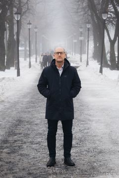 Gjennomsnittet for arbeidstakernes andel av verdiskapingen er 75 prosent de siste fem årene.  – Det er en oppskrift på ulikhet Norge ikke er tjent med som nasjon, sier Unio-leder Steffen Handal. Når de ansattes andel av verdiskapingen går ned, får eierne mer. I fjor satt eierne i industrien igjen med 30 milliarder kroner mer enn i 2021.