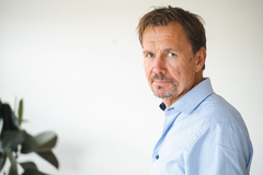 Yrker med høy grad av relasjonell eksponering, har høyere nivåer av sykepengemottak og flere mottakere av helserelaterte trygdeytelser enn andre yrkesgrupper, sier Unios fagsjef for arbeidsliv Henrik Dahle.