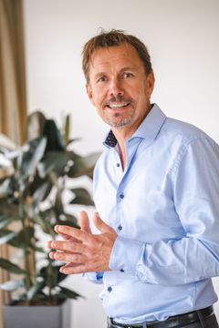 Yrker med høy grad av relasjonell eksponering, har høyere nivåer av sykepengemottak og flere mottakere av helserelaterte trygdeytelser enn andre yrkesgrupper, sier Unios fagsjef for arbeidsliv Henrik Dahle.