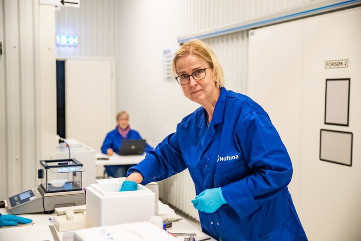 Ingrid Lein har vært ansvarlig for forsøkene der Nofima studerer nyrestein hos regnbueørret.