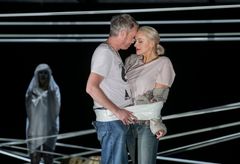 Elisabeth Teige som Floria Tosca og Joachim Bäckström som Mario Caravadossi