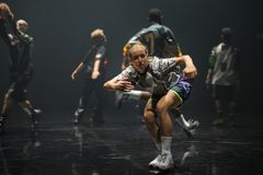«Trailer Park»  av det tyske kompaniet tanzmainz og koreografen Moritz Ostruschnjak er ett av to verk som kan oppleves i Operaen under årets CODA-festival.